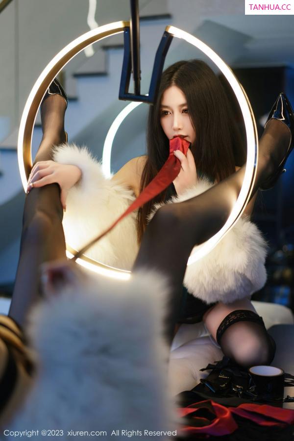 laura阿姣  [XiuRen]高清写真图 2023.01.19 No.6162 laura阿姣 模特合集第14张图片